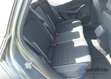 2024 Volkswagen Jetta 1.5T Sport z USA, uszkodzony, nr VIN 3VWBM7BU2RM084111